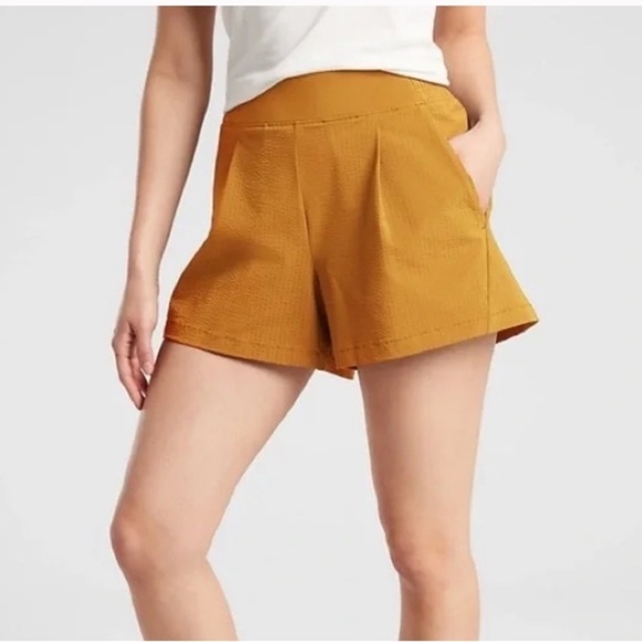 Athleta Tuscany Gold Textured Brooklyn Short - Picture 2 of 10